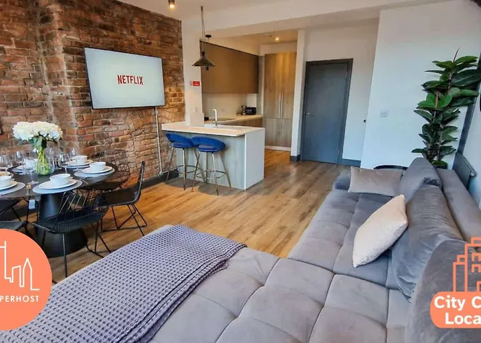 Stunning Central Apartment By City Superhost